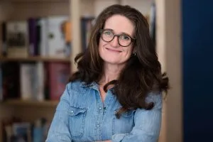 Photo of Helen Cross